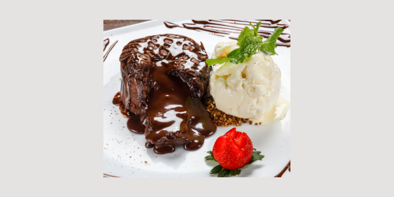 What to serve with pizza - Chocolate Lava Cake